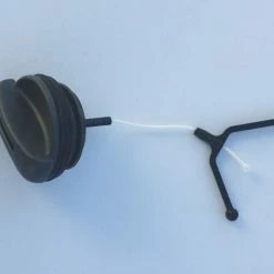 One Husqvarna Chainsaw Fuel/Oil Cap 435-450 Models 580943801