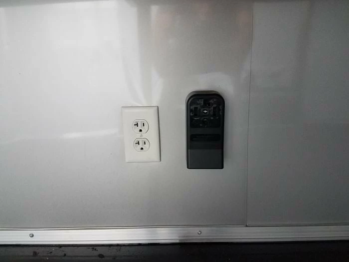 SLE Concessions 8.5' X 26' White Concession Food Trailer - Image 6