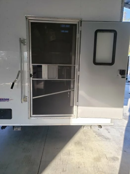 SLE Concessions 8.5' X 20' White Concession Food Trailer With Appliances - Image 2