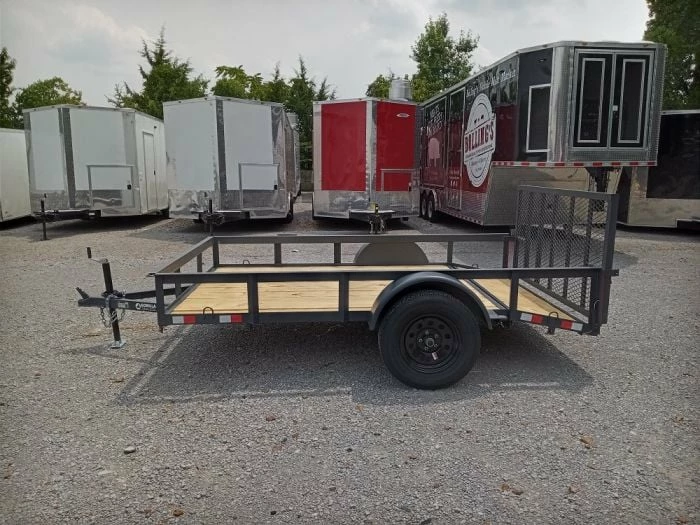 SLE Utility Trailers Utility Trailer 6.4' X 10' Reinforced Dove Tail Gate - Image 5