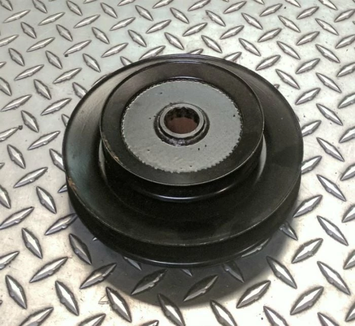 Husqvarna Parts Husqvarna 539108948 61 Inch Hex Double Stacked Pulley - Image 4