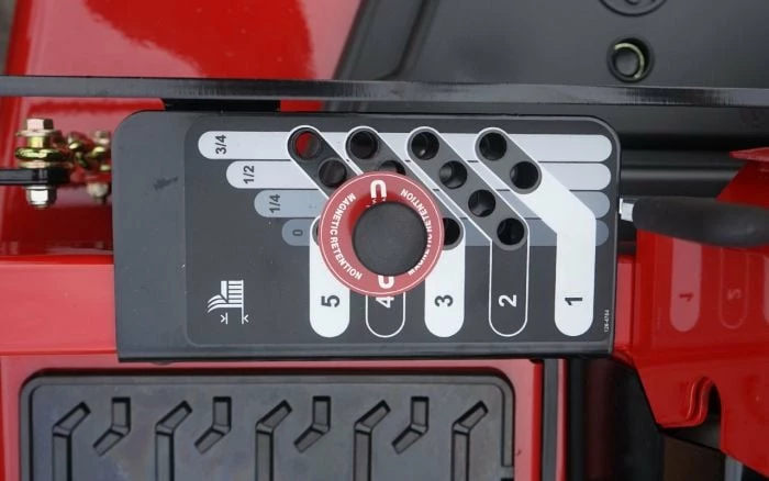 Toro 77280 ZMaster 48" Zero Turn Mower 24.5HP Toro Engine - Image 5