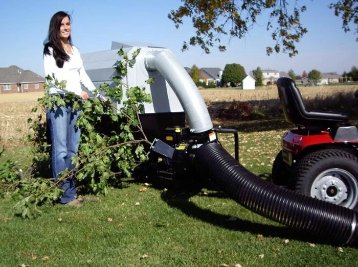 Trac Vac Model CV865 Chipper Debris Vacuum 8 HP Briggs & Stratton Engine - Image 2