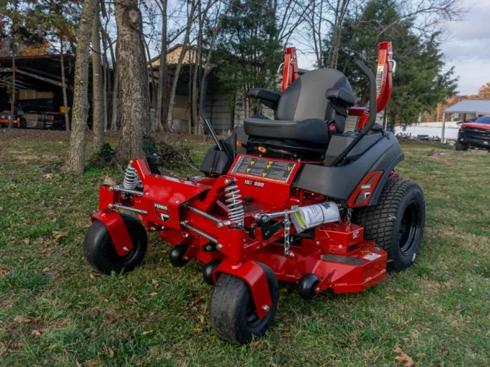 Ferris ISX800 52" (5902023) 27HP Briggs Zero Turn Mower - Image 3