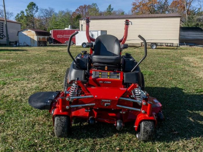 Ferris 5902028 ISX2200 61" Zero Turn Mower 26HP Kawasaki EFI - Image 2