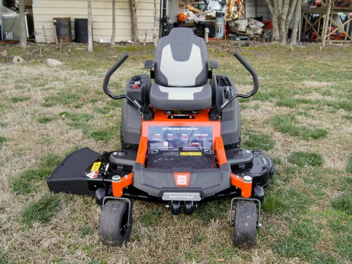 Husqvarna Z254F Prem. Special Edition Zero Turn Mower 26HP KOH - Image 4