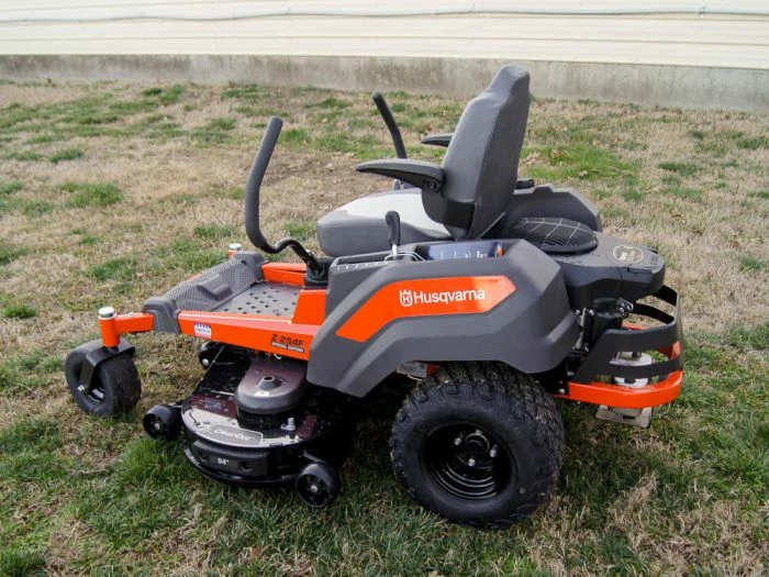 Husqvarna Z254F Prem. Special Edition Zero Turn Mower 26HP KOH - Image 6