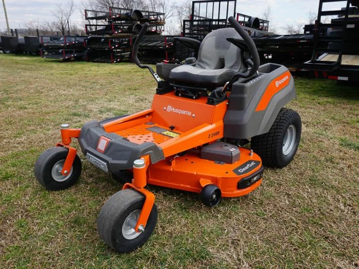 Husqvarna Z248F Zero Turn Lawn Mower 48" Deck 23HP Kawasaki - Image 3