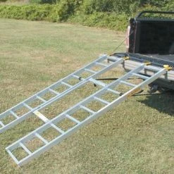 Great Day Inc Tri-Fold Adjustable HD Model LL60847R