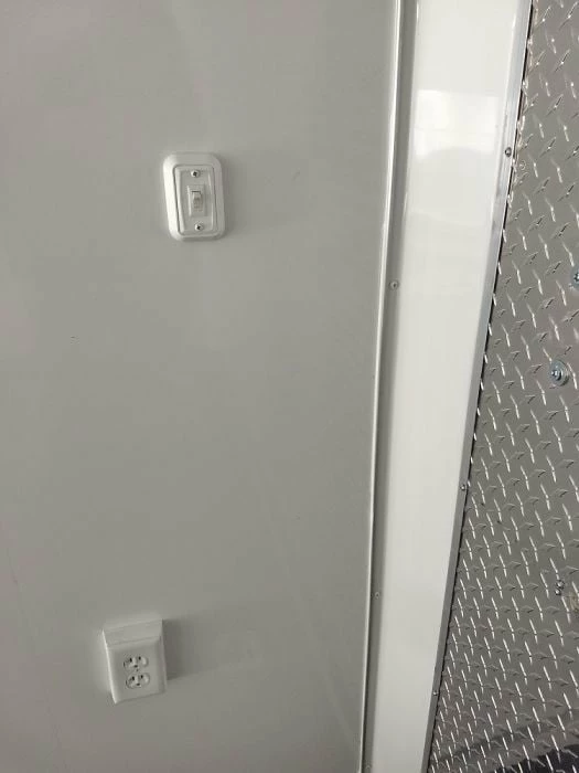 SLE Enclosed Trailers Enclosed Trailer 8.5' X 26' Black Race Ready Tandem 5,200lb Axles Storage - Image 2