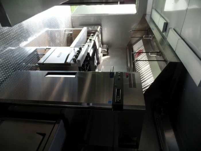 SLE Concessions 8.5' X 20' Concession Food Trailer Black With Appliances - Image 5