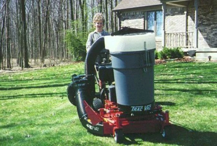 Trac Vac 470 Lawn Mower Bagger Vacuum Walk Behind 6.5 Hp Briggs