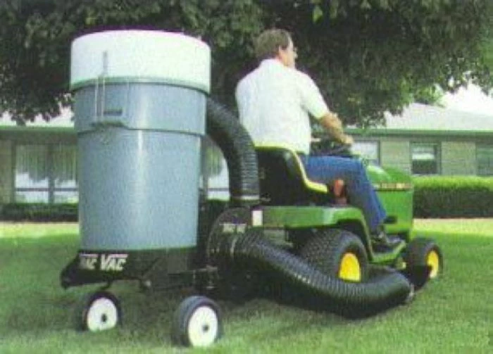 Trac Vac 452 Lawn Mower Bagger Vacuum Pull Behind 6.5 Hp Engine - Image 2